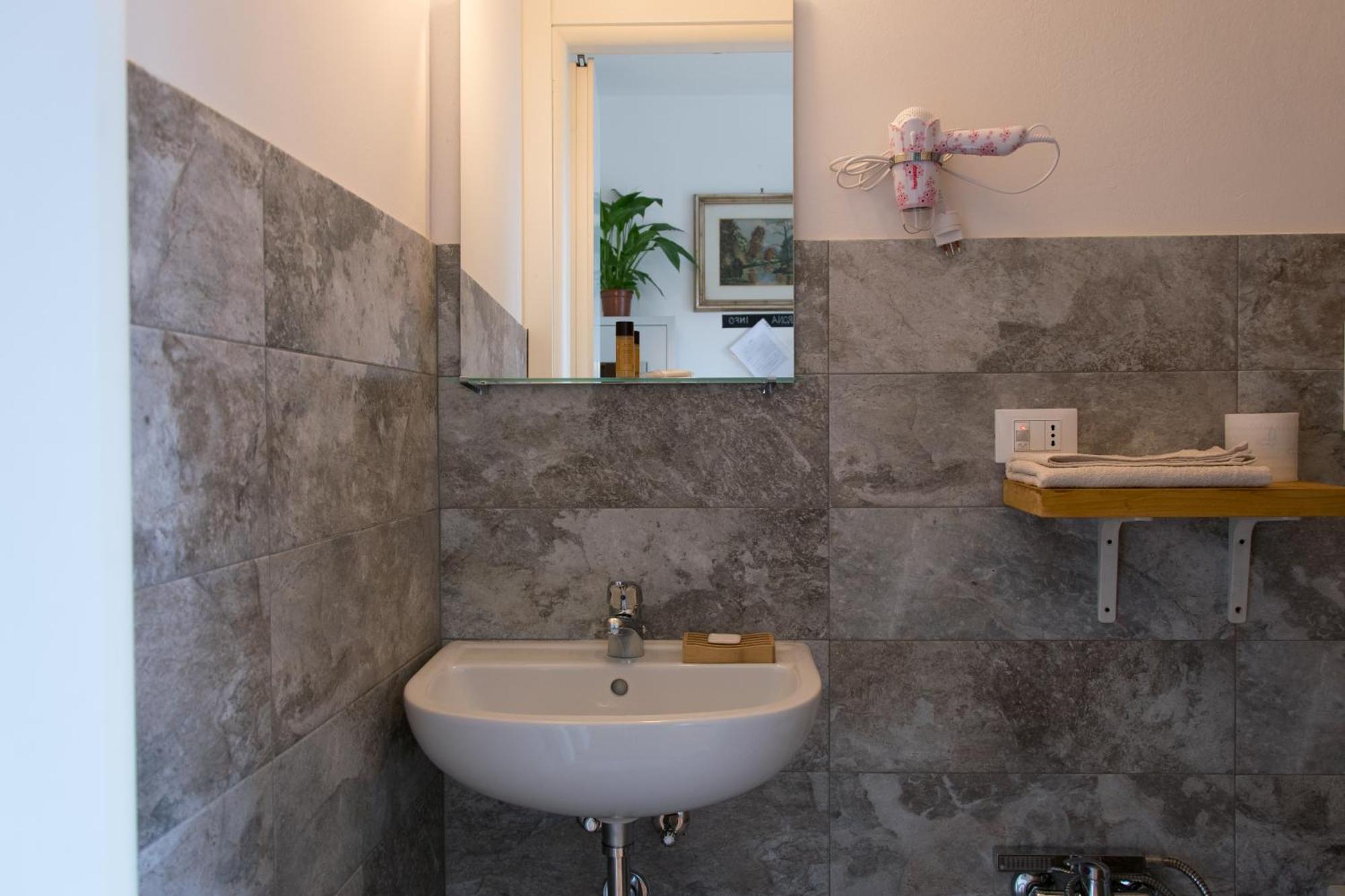 Posada Verona Hostel Værelse billede